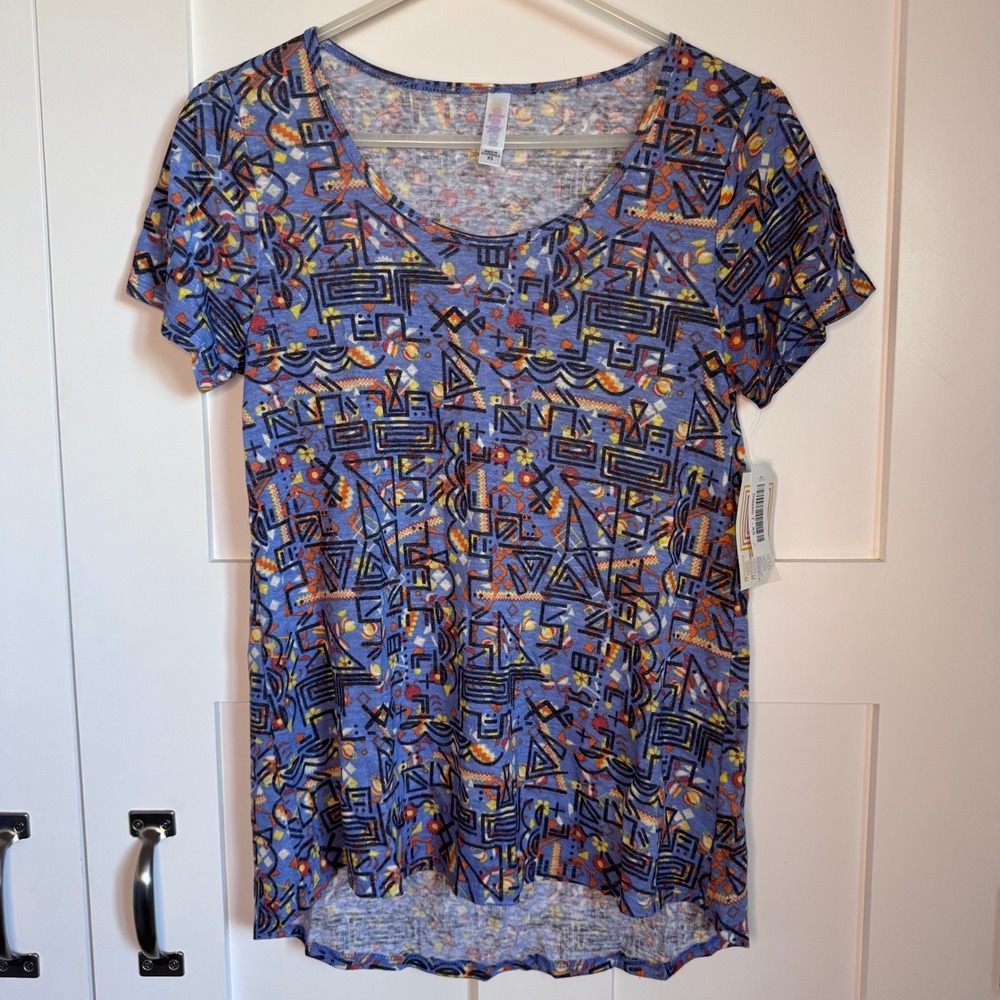 NWT LuLaRoe Classic T Womens Size XS Knit Multicolor Geometric Print Linen Blend